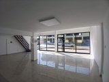 Gazimağusa Merkez'de Şehir Manzaralı Kiralık Dükkan TİCARİ İZİNLİ