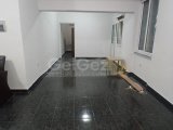Gazimağusa Merkez'de Kiralık 100 m² Dükkan - Şehir Manzaralı, Otoparklı
