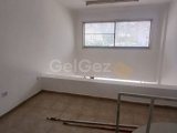 Gazimağusa'da Şehir İçi, Otoparklı Kiralık Dükkan - Kaçırmayın! £1,000