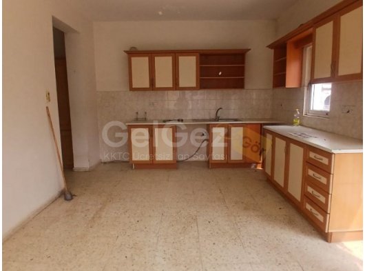 Gazimağusa Sakarya'da Kiralık 2+1 Daire, Şehir Manzaralı ve Balkonlu!