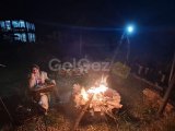 TEK YETKİ ÇİFTLİK EVİ TAM DONANIMLI DOĞAYLA İÇ İÇE MAĞUSA ÇANAKKALE BÖLGESİ