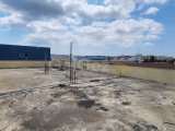 GAZİ MAGUSA 'da 770 m² Kiralık SENDE KATLI Dükkan - Şehir Manzaralı ve Otoparklı!
