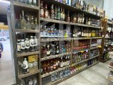 GAZİMAGUSA MERKEZDE DEVREN SATILIK MERKEZİ KONUMDA MARKET
