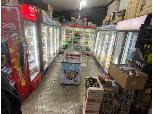 GAZİMAGUSA MERKEZDE DEVREN SATILIK MERKEZİ KONUMDA MARKET