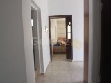 Gazimağusa Yeni Boğaziçi'nde Eşyalı 3+1 Daire Kiralık - Bahçe ve Otopark İmkanıyla