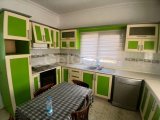 Gazimağusa Yeni Boğaziçi'nde Eşyalı 3+1 Daire Kiralık - Bahçe ve Otopark İmkanıyla