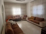Gazimağusa Yeni Boğaziçi'nde Eşyalı 3+1 Daire Kiralık - Bahçe ve Otopark İmkanıyla