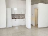 Gazimağusa Yeni Boğaziçi'nde Otoparklı Kiralık Dükkan Fırsatı