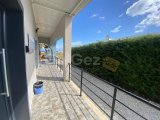 ALAGADI'DE ÖZEL ÇATI TERASI VE DENİZ MANZARALI 2 YATAK ODALI 2 BANYOLU SEVİMLİ BUNGALOV