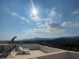 GIRNE BAHÇELİ’DA 2 YATAK 1 BANYO MUHTEŞEM DENİZ VE DAĞ MANZARALI, PENTHOUSE