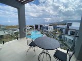 ZARİFLİK VE ÇEKİCİLİK, 3 YATAK ODASI 2 BANYOLU DENİZ VE DAĞ MANZARALI PENTHOUSE - BAHÇELİ