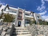 ZARİFLİK VE ÇEKİCİLİK, 3 YATAK ODASI 2 BANYOLU DENİZ VE DAĞ MANZARALI PENTHOUSE - BAHÇELİ
