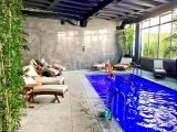 2 YATAK ODALI, 2 BANYOLU DENİZ MANZARALI DAİRE VE 5 YILDIZLI OLANAKLAR ESENTEPE