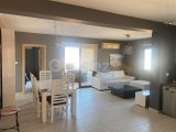 2 YATAK ODALI, 2 BANYOLU DENİZ MANZARALI DAİRE VE 5 YILDIZLI OLANAKLAR ESENTEPE