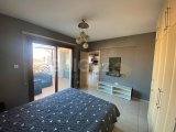2 YATAK ODALI, 2 BANYOLU DENİZ MANZARALI DAİRE VE 5 YILDIZLI OLANAKLAR ESENTEPE