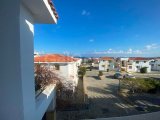 2 YATAK ODALI, 2 BANYOLU DENİZ MANZARALI DAİRE VE 5 YILDIZLI OLANAKLAR ESENTEPE