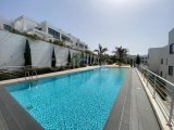 ESENTEPE'DE DENİZ MANZARALI VE SİTESİ İÇERİSİNDE İMKANLARA SAHİP 170 m2 3 YATAK ODALI 2 BANYOLU MUHTEŞEM DAİRE