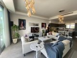 ESENTEPE'DE DENİZ MANZARALI VE SİTESİ İÇERİSİNDE İMKANLARA SAHİP 170 m2 3 YATAK ODALI 2 BANYOLU MUHTEŞEM DAİRE