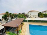 Bogaz/İskele'de Özel Havuzlu Sevimli 3 Yatak Odalı Müstakil Villa