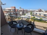 LONG BEACH SAHİLİNDE SATILIK 2 YATAK ODALI SEVİMLİ DAİRE