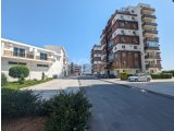 LONG BEACH SAHİLİNDE SATILIK 2 YATAK ODALI SEVİMLİ DAİRE