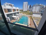 Ünlü Long Beach Bölgesinde Yer Alan Havuz Manzaralı 1 Yatak Odalı Daire