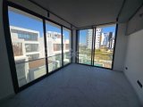 Ünlü Long Beach Bölgesinde Yer Alan Havuz Manzaralı 1 Yatak Odalı Daire