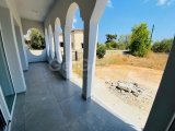 MEHMETÇİK'TE YENİLENMİŞ 5 YATAKLI VİLLA