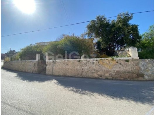 Sınırustu'da 4 Yatak Odalı Yenileme Projesi
