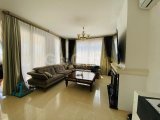 MAĞUSA'NIN MERKEZİNDE 2 YATAK ODALI DUBLEKS PENTHOUSE DAİRE