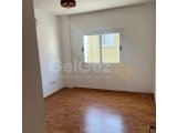 Gazimağusa Merkez'de 135 m² Geniş 3+1 Daire - Satılık Fırsatı!
