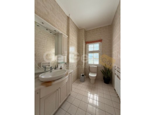 Girne, Catalkoyde gunluk kiralik 3+1 villa