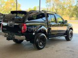 NISSAN NAVARA V6