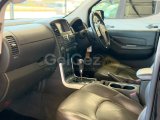 NISSAN NAVARA V6