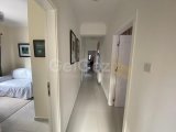 KARSIYAKA'DA MODERN BİR ŞEKİLDE TASARLANMIŞ, ÖZEL HAVUZLU VE BAHÇE BARLI, 3 YATAK ODALI, 2 BANYOLU BİR BUNGALOV