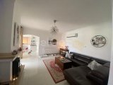 KARSIYAKA'DA MODERN BİR ŞEKİLDE TASARLANMIŞ, ÖZEL HAVUZLU VE BAHÇE BARLI, 3 YATAK ODALI, 2 BANYOLU BİR BUNGALOV