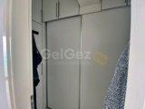 KÜÇÜK ERENKÖY'DE DENIZE SIFIR ÖZEL ÇATI TERASI, JAKUZI, BAHÇE VE BARBEKÜLÜ 3 YATAKLI ÇATI KATI