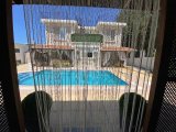 GENİŞ 3 YATAK ODALI YÜZME HAVUZU, ÇATI TERASI VE YAZLIK EVİ OLAN VİLLA - TATLISU