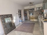 Yeniboğaziçi'nde Denize 600 m² Uzaklıkta 4 Yatak Odası / 3 Banyolu Geniş Müstakil Villa