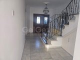 Yeniboğaziçi'nde Denize 600 m² Uzaklıkta 4 Yatak Odası / 3 Banyolu Geniş Müstakil Villa