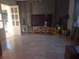 Yeniboğaziçi'nde Denize 600 m² Uzaklıkta 4 Yatak Odası / 3 Banyolu Geniş Müstakil Villa