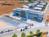 Kumsal Plajlar ve Geniş 1 Yatak Odalı Çatı Katı Dairesi, Çatı Terası ve Olanaklarıyla Birlikte Özel Bir Rezitede Yer Almaktadır.