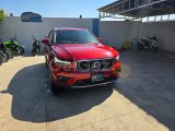 VOLVO XC-40 B4