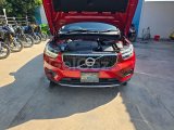 VOLVO XC-40 B4