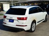 2020 Model Q7 Quattro S-Line