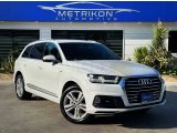 2020 Model Q7 Quattro S-Line