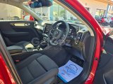 VOLVO XC-40 B4