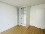 Girne'nin Doğanköy bölgesinde havuzlu sitede satılık 2+1 daire!