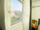 Girne'nin Zeytinlik bölgesinde satılık 2+1 daire!