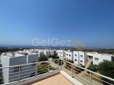 2 YATAK ODALI 1 BANYOLU KÖŞE PENTHOUSE DAİRE, MUHTEŞEM DENİZ VE DAĞ MANZARALI - TATLISU